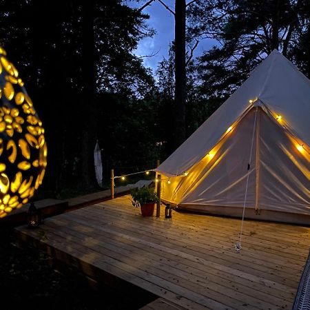 Tent Delhi A B&B In A Luxury Glamping Style Mariefred Exteriér fotografie